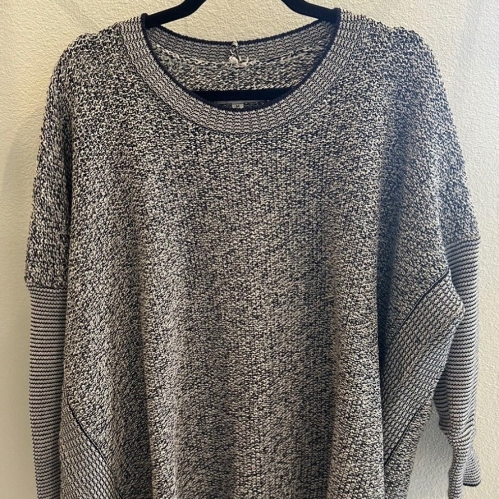 CAbi Port of Call Sweater #140 Limited Addition Navy Sweater